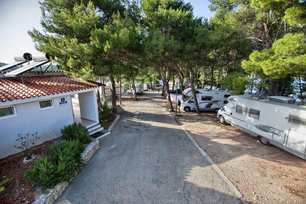 Kamp Vira Mobile Homes Hvar Town Exterior foto